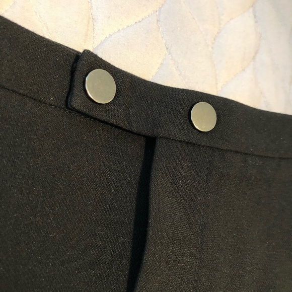 Forever 21 Black Mini Skirt - Picture 2 of 5